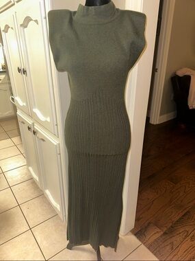 Le Lis dark Olive Green Ribbed Knit Maxi Dress with Structured Shoulders